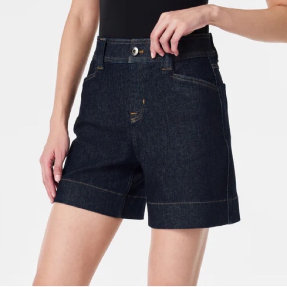 ‼️final no offers‼️Spanx Denim Trouser Short, 6" Raw Indigo / M - Picture 2 of 3